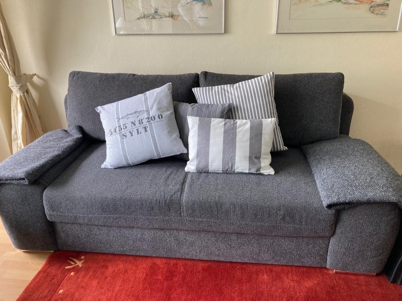Neues Sofa